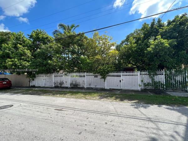Buena Vista Park, 3427 NW 9th Ave, Miami, Florida 33127, image 1