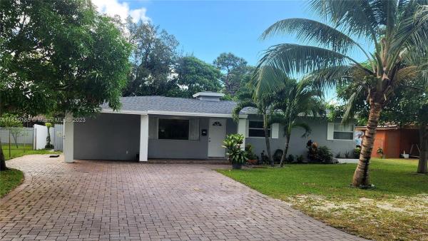 Last Chance Village, 2411 SW 9th St, Fort Lauderdale, Florida 33312, image 1
