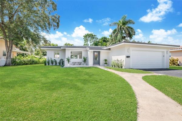 Riviera, 446 Gerona Ave, Coral Gables, Florida 33146, image 2