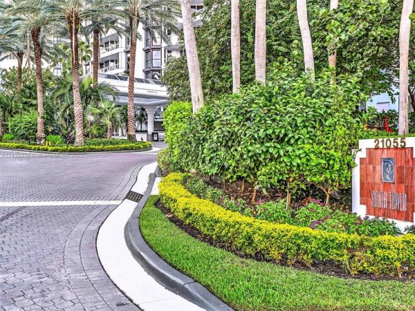 South Tower At The Point, 21055 Yacht Club Dr #902, Aventura, Florida 33180, image 1