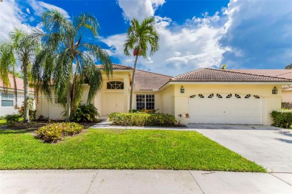 Verona Lake, 668 Lake Blvd, Weston, Florida 33326, image 1