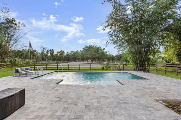 Sunshine Ranches, 6410 Melaleuca Rd, Southwest Ranches, Florida 33330, image 2