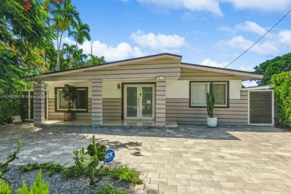 Coral Villas, 6326 SW 28th St, Coral Terrace, Florida 33155, image 1