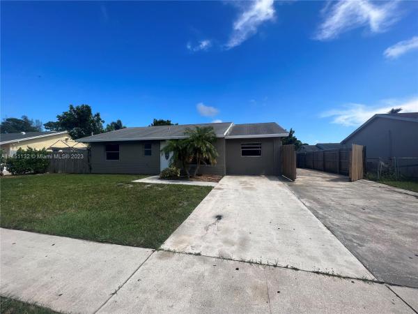 Atlantic Lakes, 6254 N Carthage Cir N, Lake Worth Beach, Florida 33463, image 1