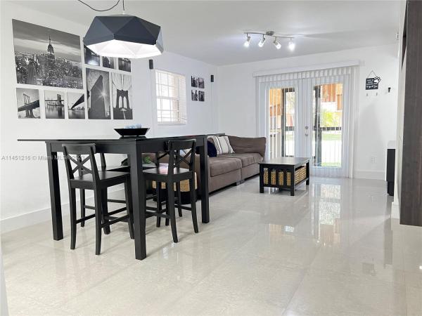 Castle, 10903 N Kendall Dr #116, Kendall, Florida 33176, image 1
