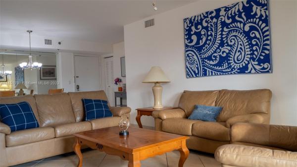 The Yacht Club At Aventura, 19999 E Country Club Dr #1501, Aventura, Florida 33180, image 1