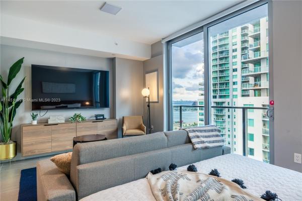 YotelPad Miami, 227 NE 2nd St #2910, Miami, Florida 33132, image 1