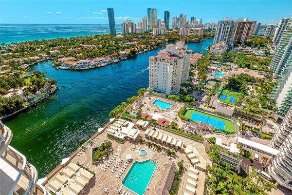 Terraces North Turnberry, 20191 E Country Club Dr #2710, Aventura, Florida 33180, image 2