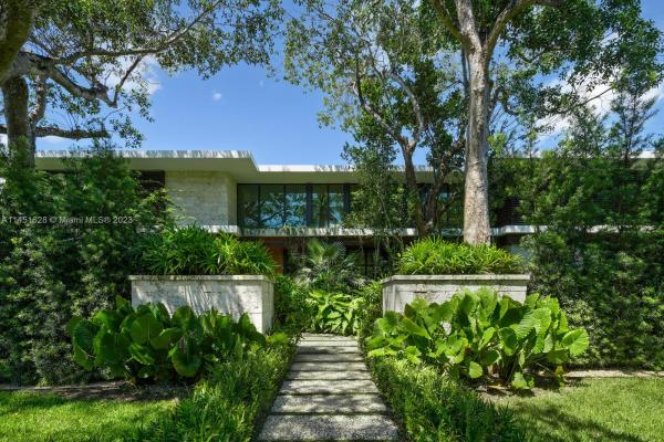 Hammock Lake Park, 9261 School House Rd, Coral Gables, Florida 33156, image 1