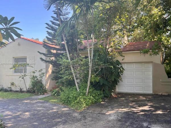 Griffing Biscayne Park Estates, 724 NE 119th St, Biscayne Park, Florida 33161, image 2