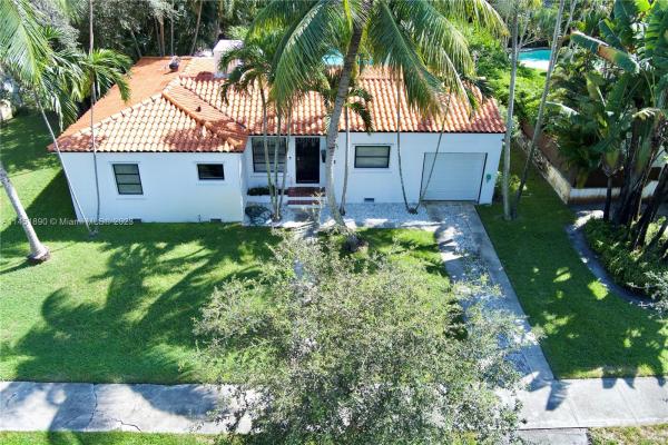 Dunnings Miami Shores, 66 NE 107th St, Miami Shores, Florida 33161, image 1