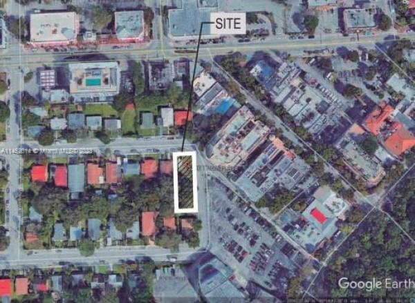 De Hedouvilles, 3200 Thomas Ave, Miami, Florida 33133, image 1
