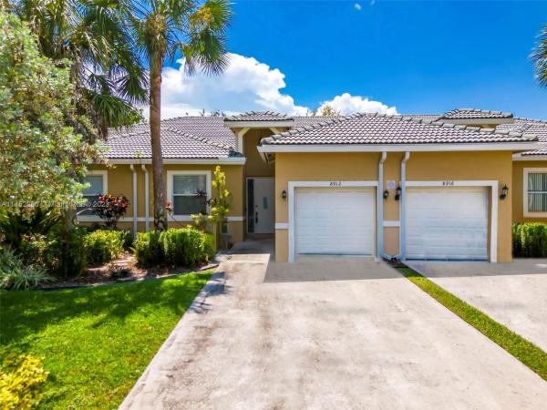 Fairway Lake, 8912 NW 40th St #8912, Coral Springs, Florida 33065, image 1