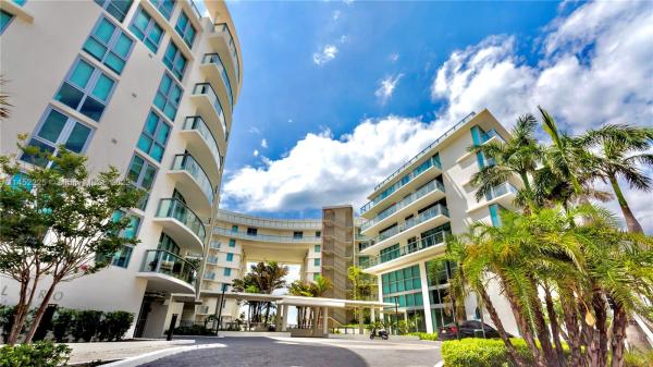 Peloro, 6620 Indian Creek Dr #518, Miami Beach, Florida 33141, image 1