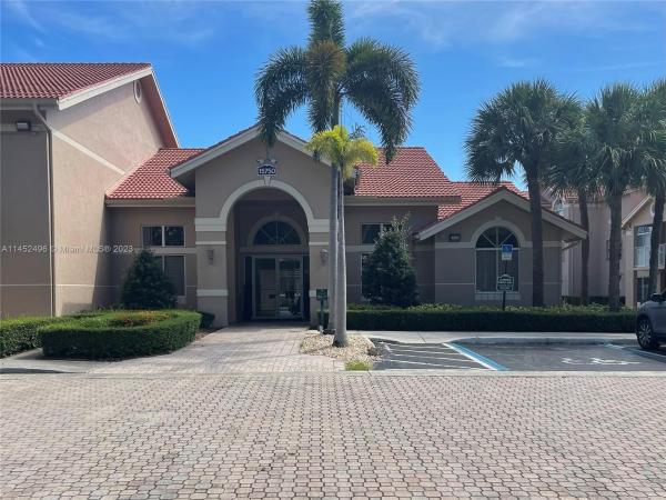 Royal Palm Place At The Hammocks, 10630 SW 157th Ct #204, The Hammocks, Florida 33196, image 1
