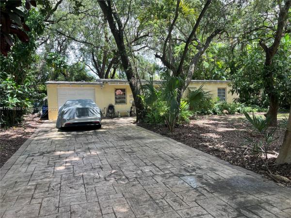 Biscayne Lawn, 11807 NE 11th Pl, Biscayne Park, Florida 33161, image 1