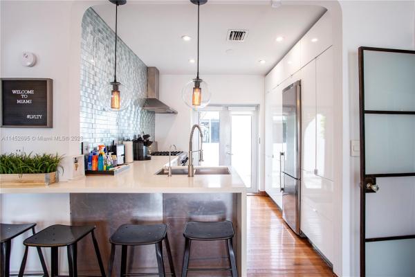 Andres, 834 SW 8, Miami, Florida 33130, image 1