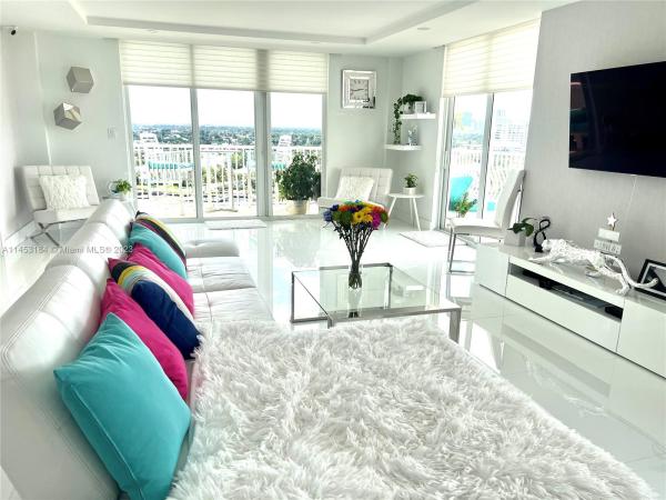 Venetian, 1 Las Olas Cir #1102, Fort Lauderdale, Florida 33316, image 1