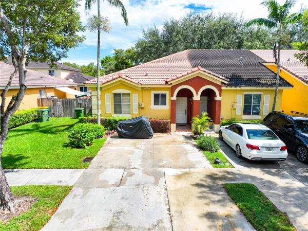 Mowry Villas, 125 SW 15th Ter, Homestead, Florida 33030, image 1