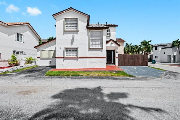 Lake Pointe, 12665 NW 8th Trl, Tamiami, Florida 33182, image 1