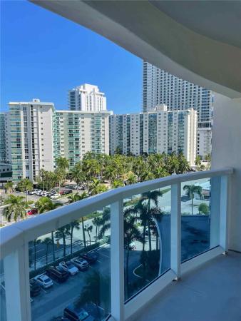 The Hallmark Of Hollywood, 3800 S Ocean Dr #917, Hollywood, Florida 33019, image 1