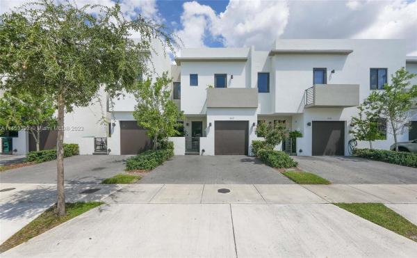 Century Park Place, 527 SW 91st Pl #527, Fountainebleau, Florida 33174, image 1
