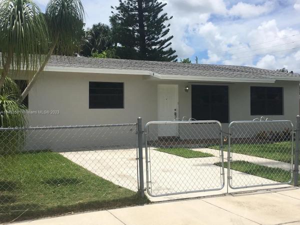 Friedland Manor, 485 SW 6th Ct, Florida City, Florida 33034, image 1