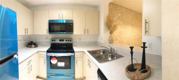 Royal River 2, 2941 Riverside Dr #206, Coral Springs, Florida 33065, image 1