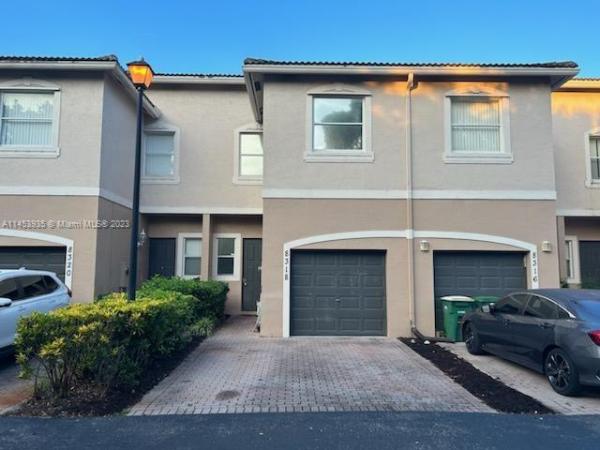 Parkwood At Colony West, 8318 Lagos De Campo Blvd #8318, Tamarac, Florida 33321, image 1