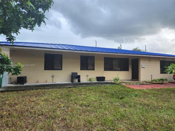 Fairway Park, 9970 SW 162nd St, Palmetto Estates, Florida 33157, image 1