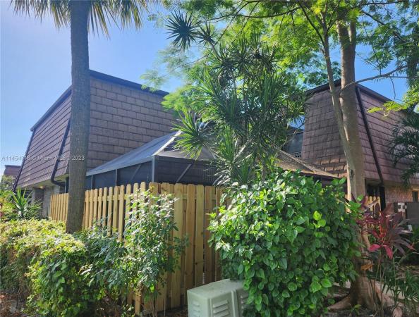 Courtyards, 7753 W Courtyard Run W #7753, Boca Raton, Florida 33433, image 1