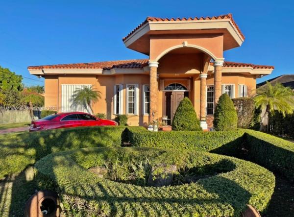 Coral Way Estates, 2425 SW 115th Ave, University Park, Florida 33165, image 1
