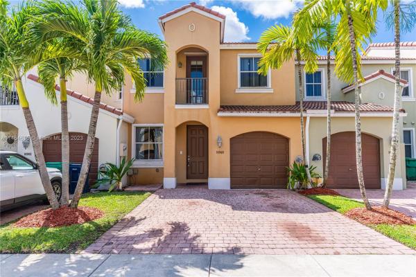 14946 SW 41st Ln #14946, Unincorporated Dade County, Florida 33185, image 2