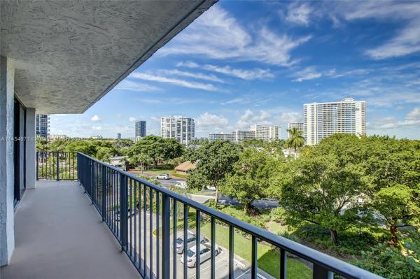 Towers Of Oceanview East, 400 Leslie Dr #531, Hallandale Beach, Florida 33009, image 1