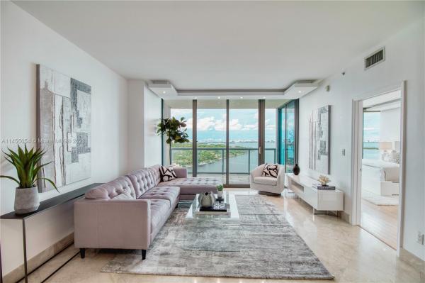 Blue On The Bay, 601 NE 36th St #1809, Miami, Florida 33137, image 1