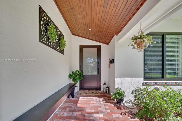 Avocado Acres, 7825 SW 165th St, Palmetto Bay, Florida 33157, image 1