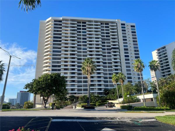 The Olympus Towers, 2500 Parkview Dr #1616, Hallandale Beach, Florida 33009, image 2