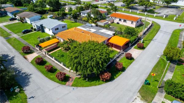Cravero Lake Shore Estates, 1001 NW 90th St, Pinewood, Florida 33150, image 1