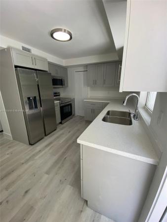 Leisure City Residential, 29038 SW 152nd Ave, Leisure City, Florida 33033, image 2