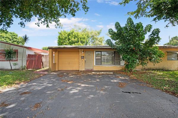 Miramar No HOA, 3013 SW 67th Way, Miramar, Florida 33023, image 1