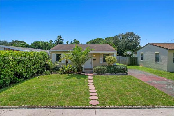 Hollywood Little Ranches, 2738 Taylor St, Hollywood, Florida 33020, image 2