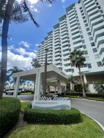 Triton Tower, 2899 Collins Ave #1212, Miami Beach, Florida 33140, image 2