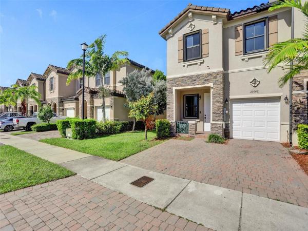 Coco Palm Estates, 25142 SW 115th Ave, Princeton, Florida 33032, image 1