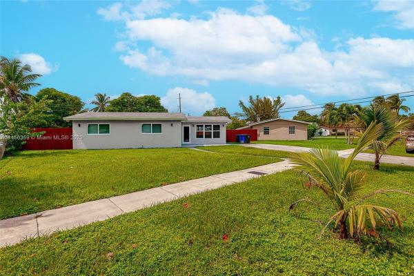 Lauderdale Villas, 1543 NW 12th Ave, Fort Lauderdale, Florida 33311, image 1