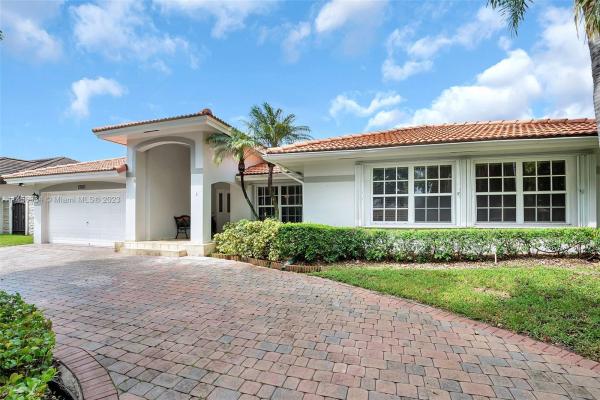 Hammocks Shores, 15563 SW 115th St, The Hammocks, Florida 33196, image 1