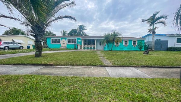Norwood, 1250 NW 191st St, Miami Gardens, Florida 33169, image 2