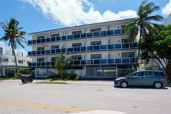 Isle Of Normandy, 1986 Biarritz Dr #203, Miami Beach, Florida 33141, image 1