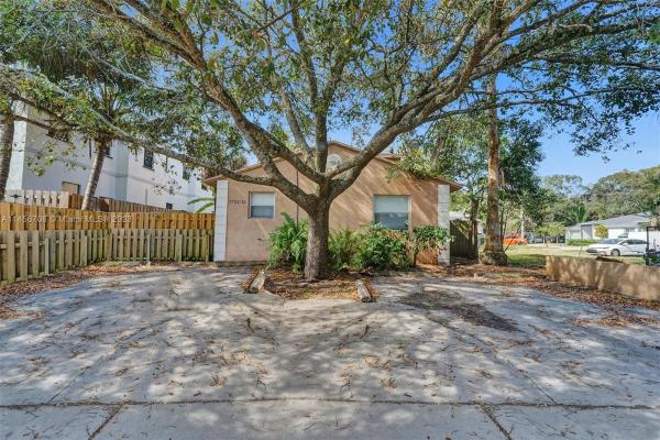 Hardwick Heights, 2723-2725 SW 15th Ave, Fort Lauderdale, Florida 33315, image 1