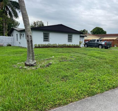 Twin Lakes North, 1310 NW 44th Ct, Fort Lauderdale, Florida 33309, image 1