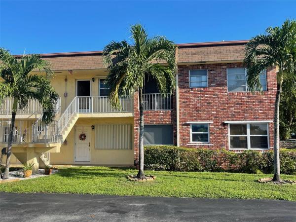 University Manors, 2060 NW 81st Ave #322, Pembroke Pines, Florida 33024, image 1